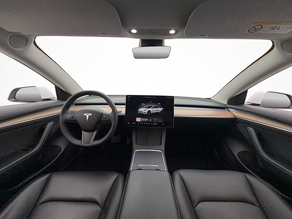 Tesla Model 3 16 of 30