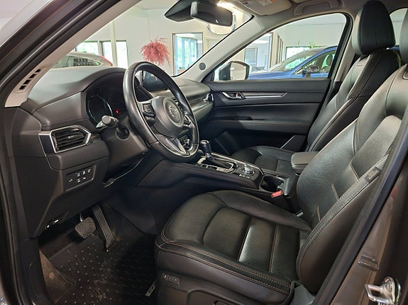 Mazda CX-5 17 of 20