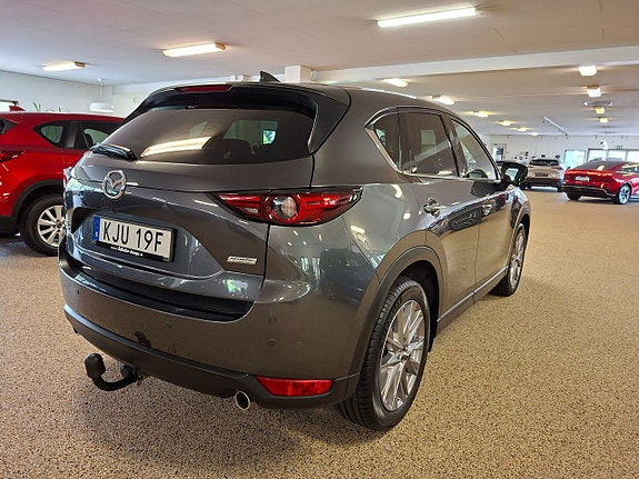 Mazda CX-5 9 of 20