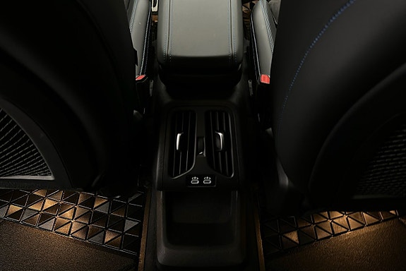 BMW X1 18 of 23