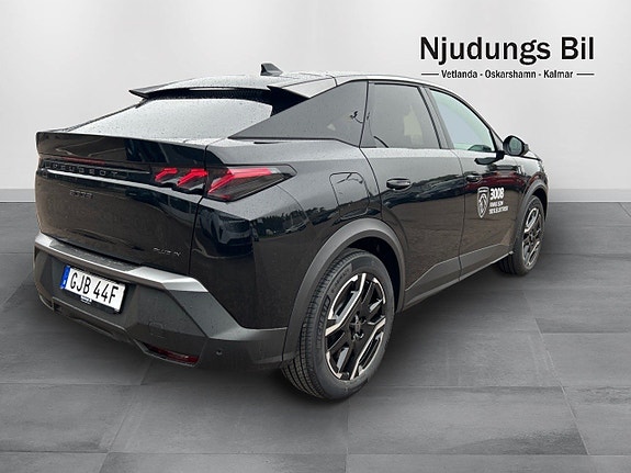 Peugeot 3008 3 of 10