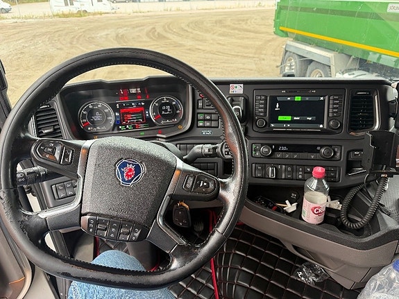 Scania R 450 15 of 16