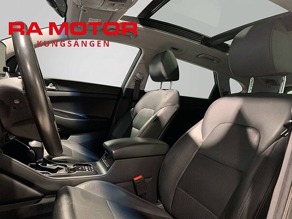 Hyundai Tucson 18 of 23