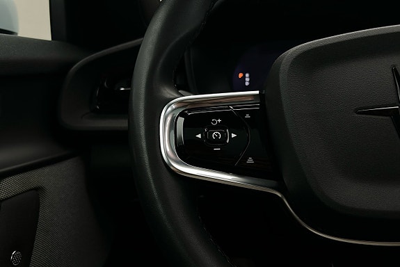 Polestar 2 28 of 30
