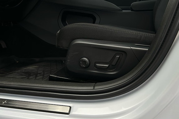 Polestar 2 18 of 30