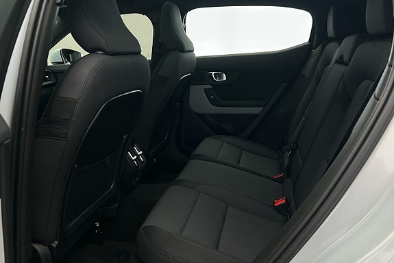 Polestar 2 13 of 30