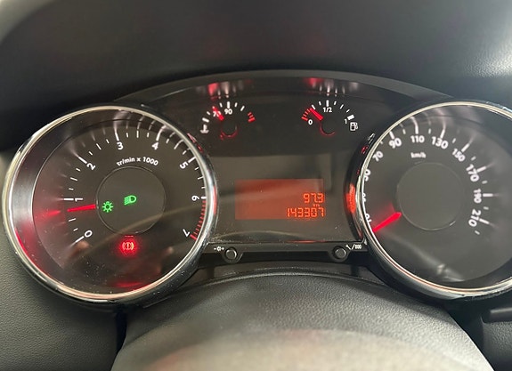 Peugeot 3008 15 of 16
