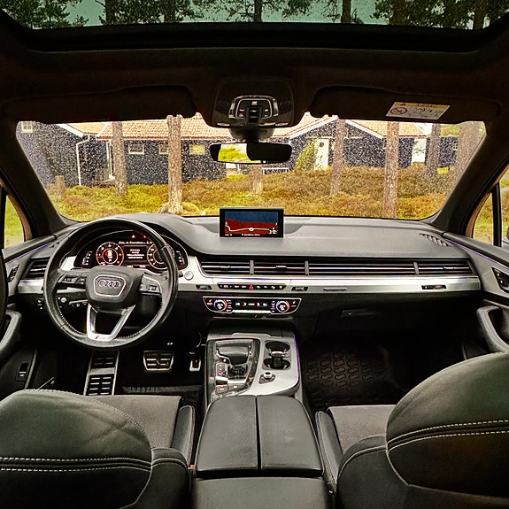 Audi Q7 15 of 18