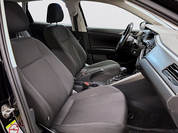 Volkswagen Polo 11 of 13