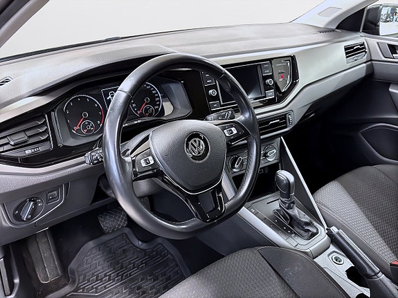 Volkswagen Polo 8 of 13
