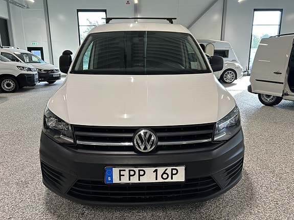 Volkswagen Caddy 10 of 23