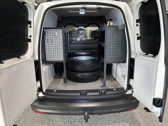 Volkswagen Caddy 14 of 23