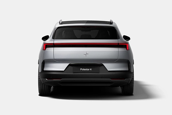 Polestar 4 5 of 12