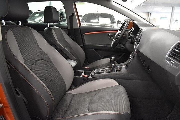 Seat Leon 12 of 19