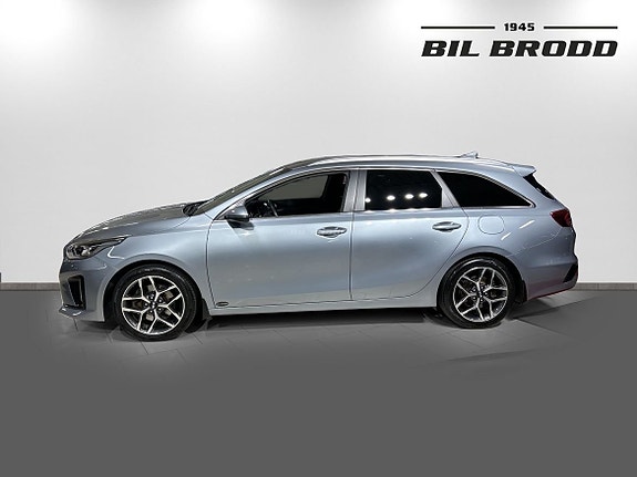 Kia Ceed 4 of 14