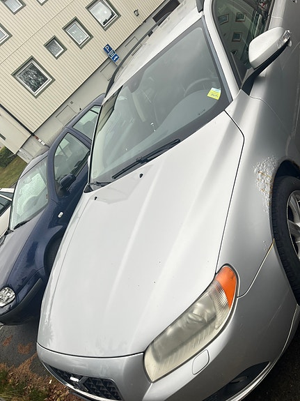 Volvo V70 11 of 13