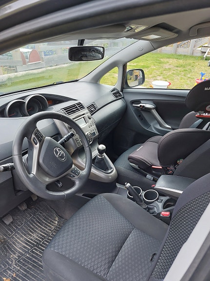 Toyota Verso 6 of 8