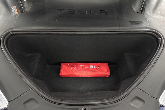 Tesla Model S 9 of 22