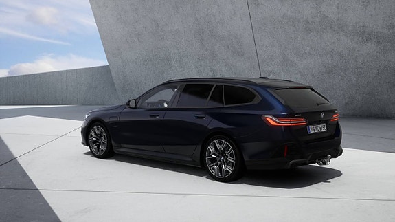 BMW 530e 10 of 11