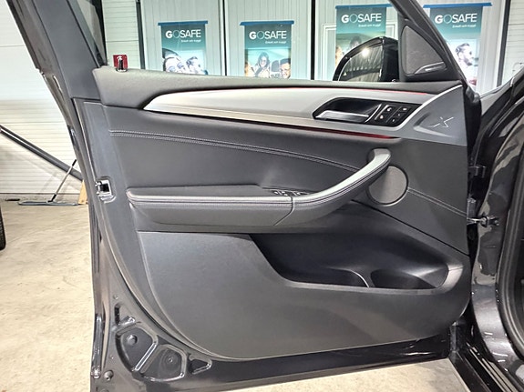 BMW X4 15 of 21