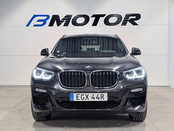 BMW X4 2 of 21