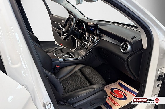 Mercedes-Benz GLC220 d 8 of 10