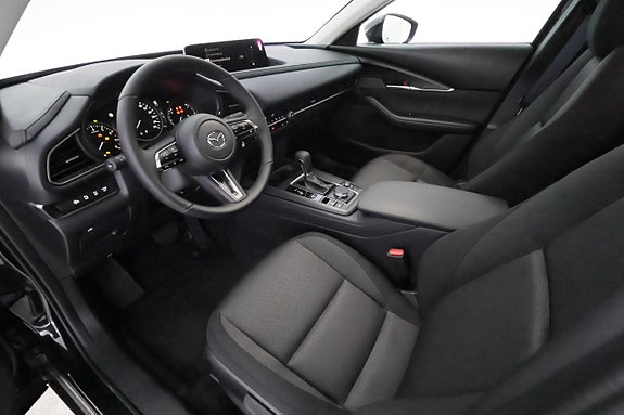 Mazda CX-30 11 of 30