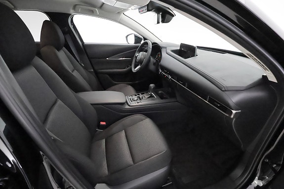 Mazda CX-30 14 of 30