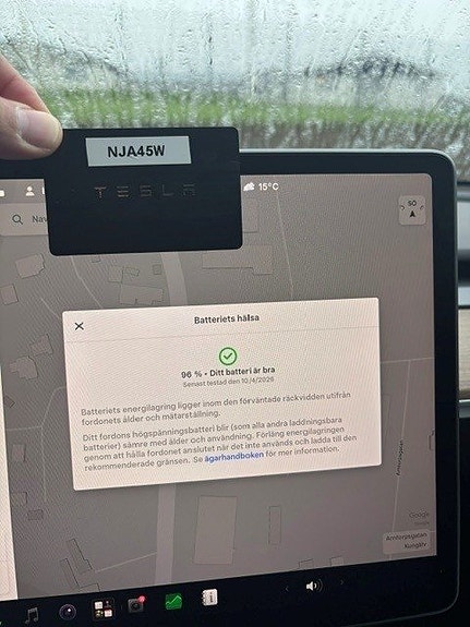 Tesla Model Y 16 of 16