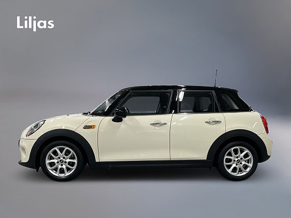 MINI Cooper 2 of 8