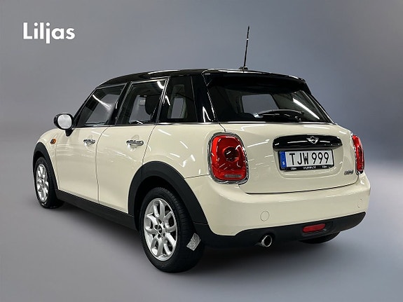 MINI Cooper 3 of 8