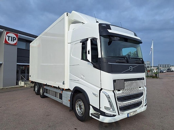 AB EKERI OY Vehicle Rigid 6x2-2 box full side opening 2 of 19