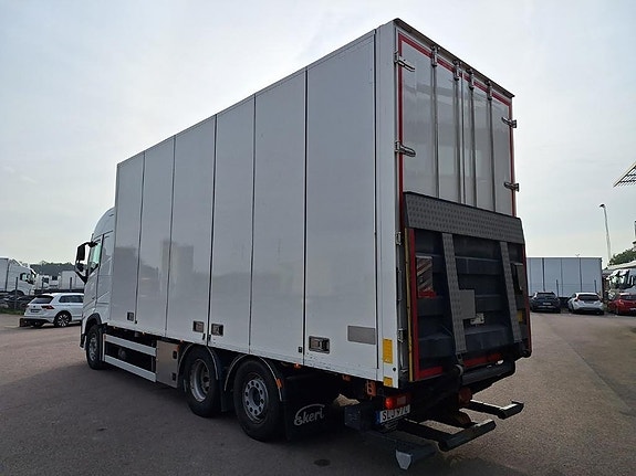 AB EKERI OY Vehicle Rigid 6x2-2 box full side opening 5 of 19