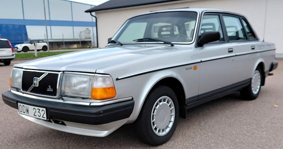 Volvo 244