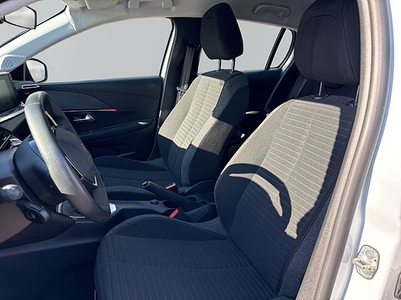 Peugeot 208 8 of 15