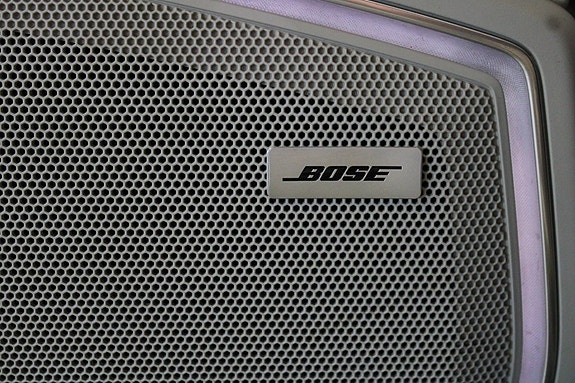 Porsche Panamera 4 17 of 18