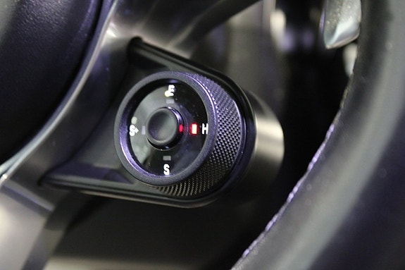Porsche Panamera 4 11 of 18