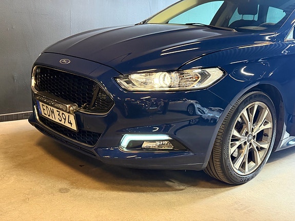 Ford Mondeo 10 of 19