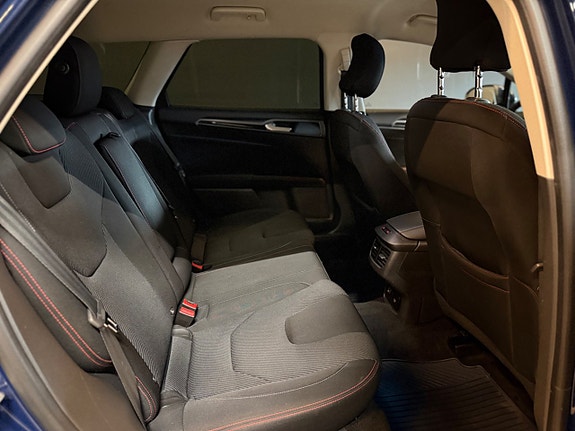 Ford Mondeo 18 of 19