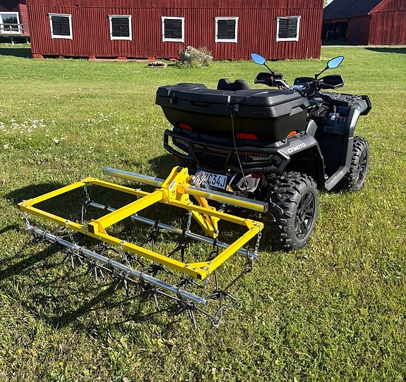 CFMOTO CFORCE 850 BLACK EDITION *REDSKAPSBÄRARE M. HARVMATTA* 3 of 8