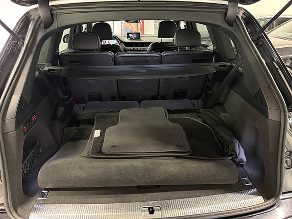 Audi Q7 15 of 26