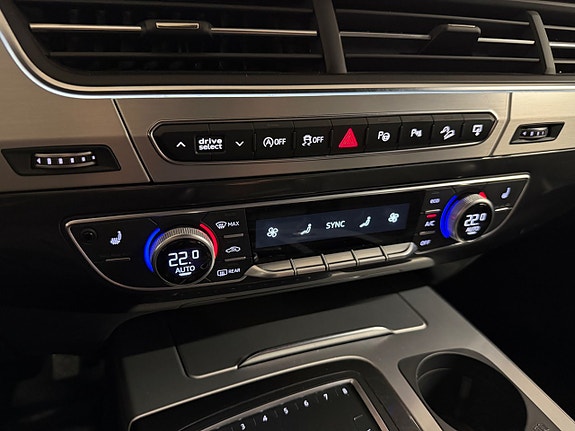 Audi Q7 20 of 26