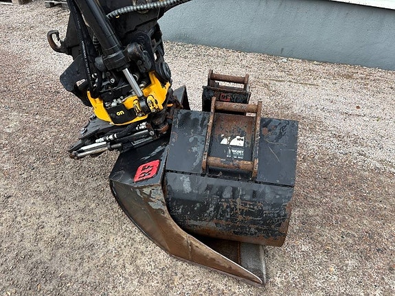 Komatsu PC55 MR-5 6 of 8