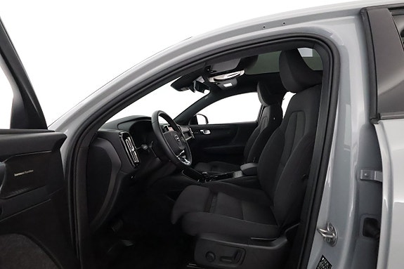Volvo C40 10 of 29