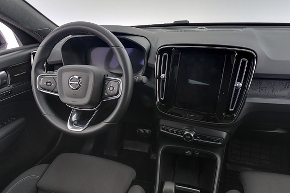Volvo C40 15 of 29