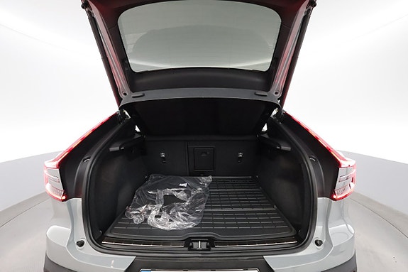 Volvo C40 28 of 29