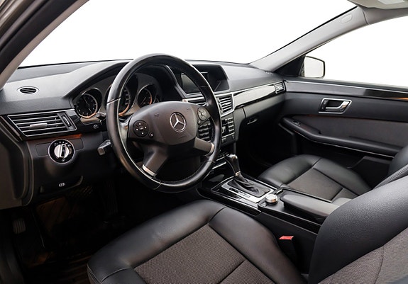 Mercedes-Benz E250 10 of 21
