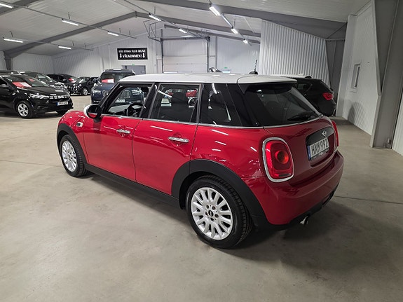 MINI Cooper 5 of 10