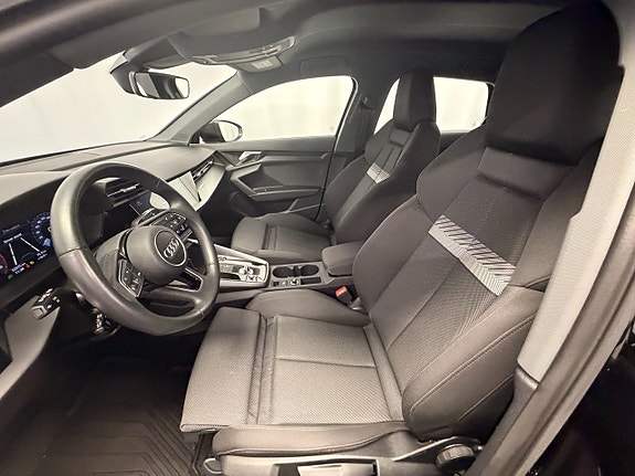 Audi A3 8 of 14