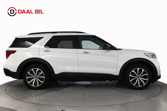 Ford Explorer 5 of 29